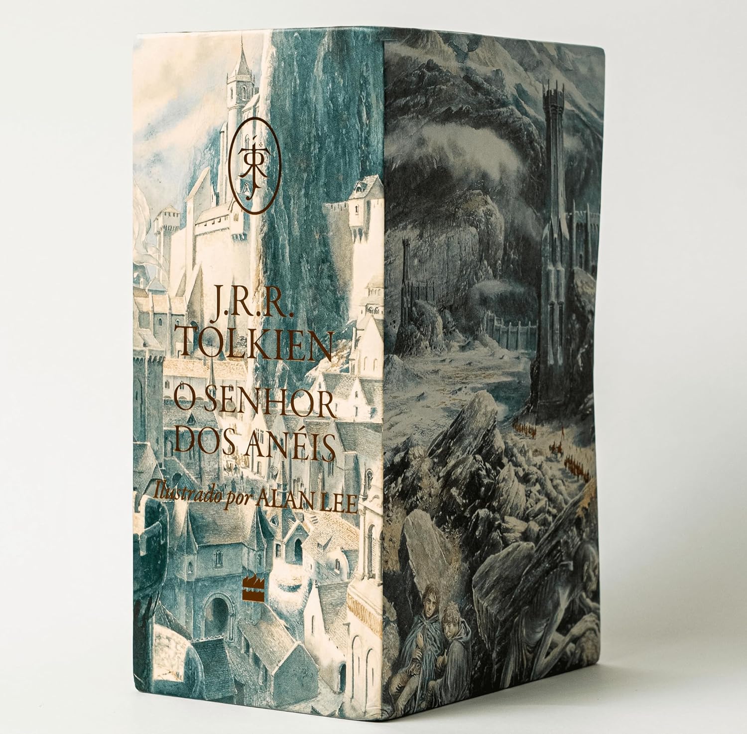 Ajuda a entender o formato do box e a apresentação dos livros no conjunto.
