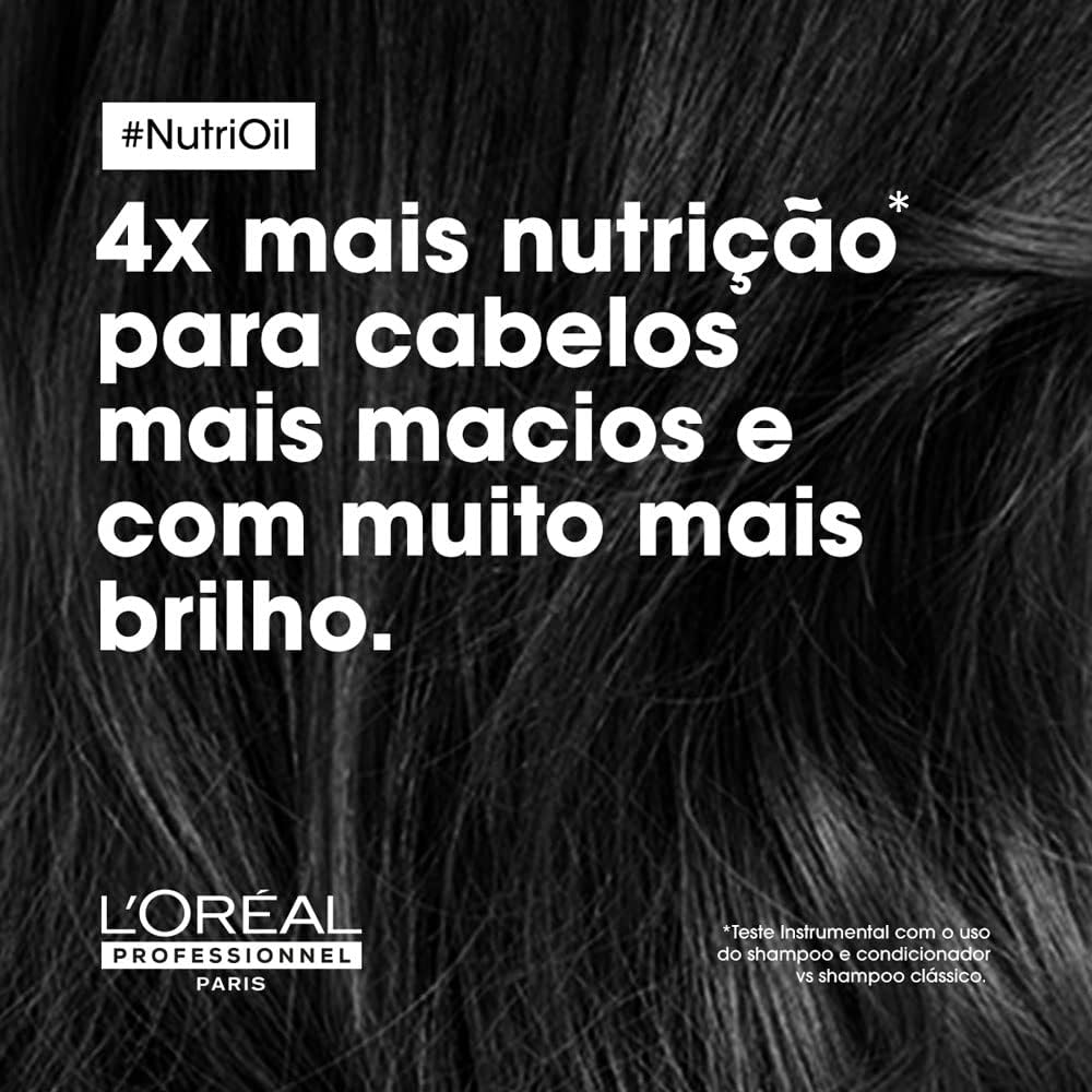 Apoia a leitura de informações de embalagem e reforça a proposta profissional da fórmula.