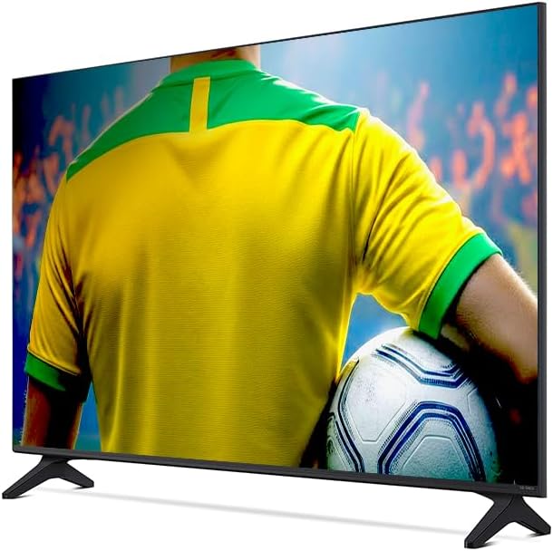Mostra como a TV se encaixa no dia a dia e como o tamanho de 50 polegadas funciona em ambiente real.